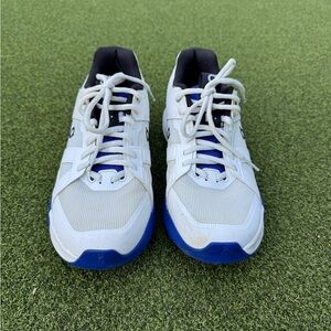 On Tennis Black and Blue Athletic Shoes